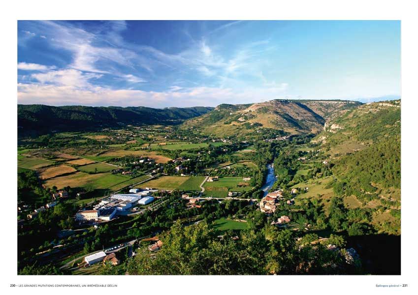  L'Ardèche et ses fabriques à soie Yves Morel éditions de la calade Ardèche